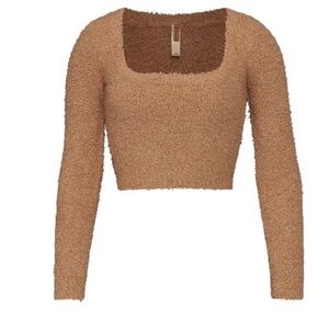 SKIMS | Cozy Knit Scoop Neck Long Sleeve Crop Top | Camel